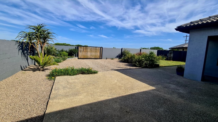 2 Bedroom Property for Sale in Riversbend Eastern Cape